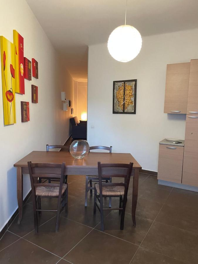 Apartamento La Casa Di Bea Lecce Exterior foto