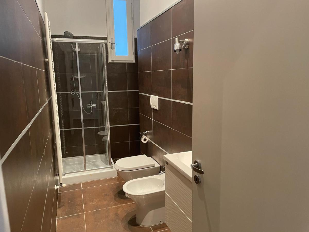 Apartamento La Casa Di Bea Lecce Exterior foto